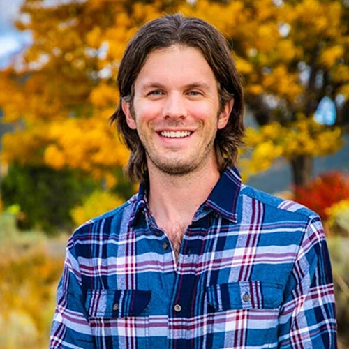 Dr. Noah Juedes